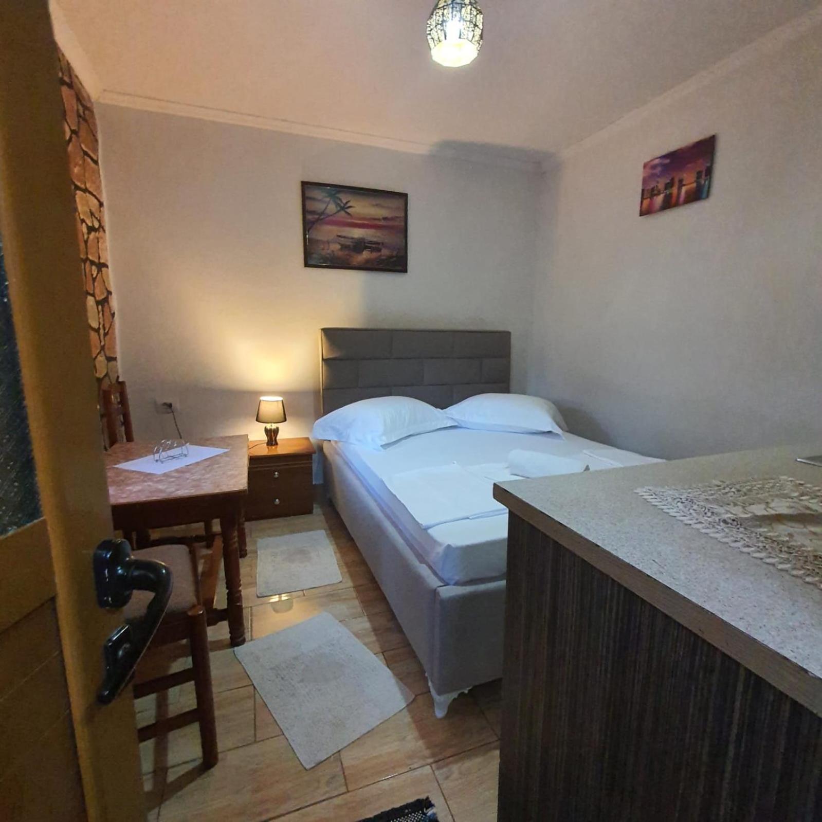 Vokopola Villa Sarandë Buitenkant foto