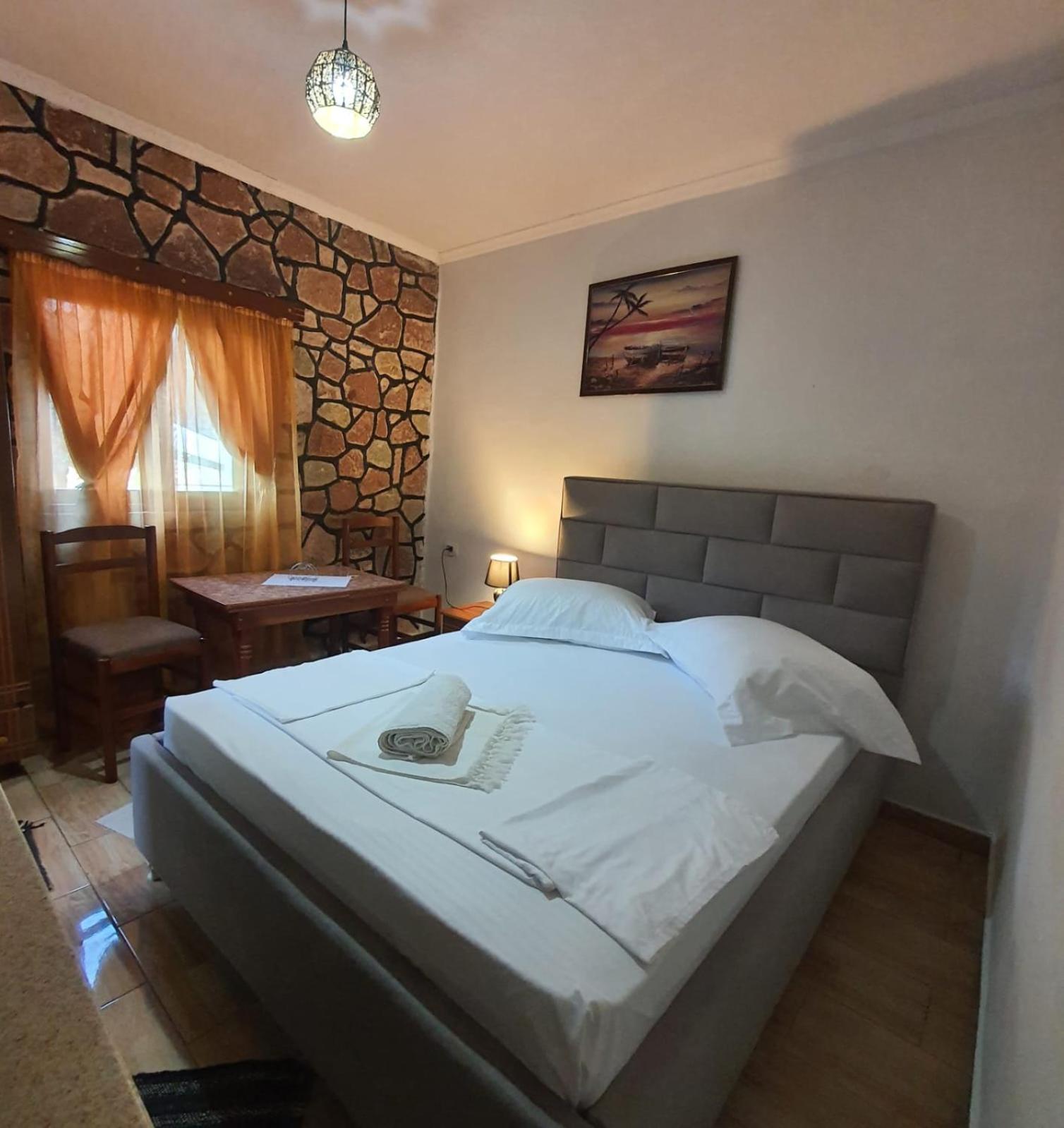 Vokopola Villa Sarandë Buitenkant foto